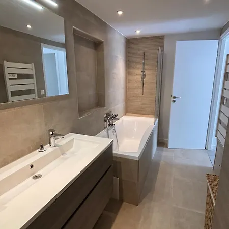 アパート 3 Dans Villa, Jardin Et Piscine Privatifs Mandelieu